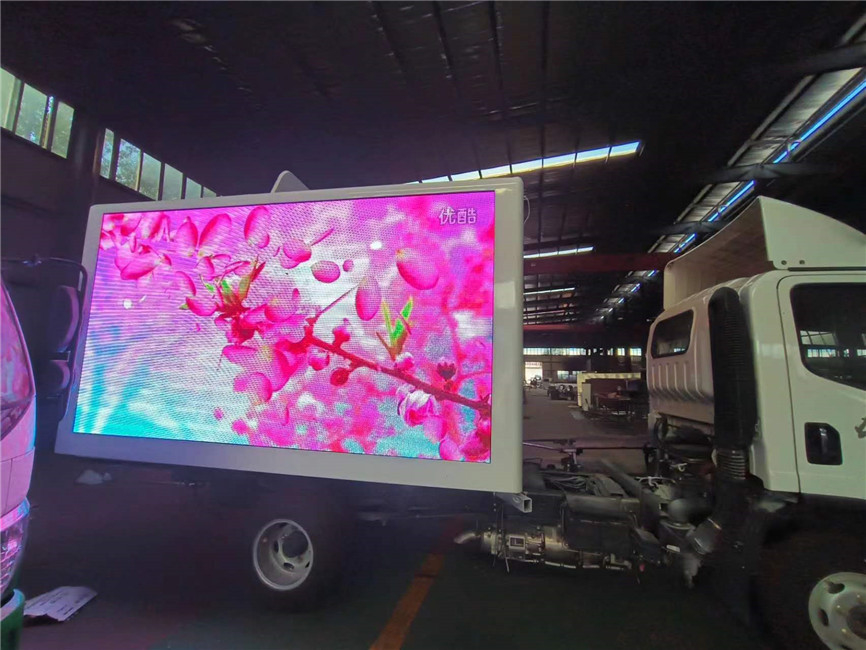 P6 디지털 빌보드 트럭 320*160mm 3면 P5 모바일 LED 디스플레이 트럭 광고