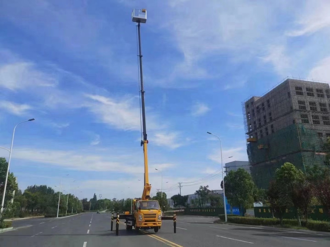 4×2 버킷 리프트 트럭 116hp 고도 작업 차량 유로 6 에어 플랫폼 트럭