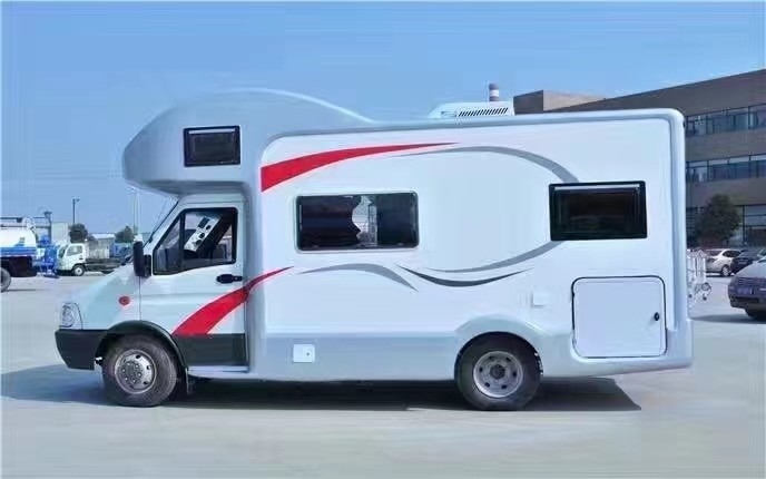 엔진 170hp의 고급 여행 트레일러 IVECO 모터캠 캐러밴 OE NO OEM 서비스 사용자 정의