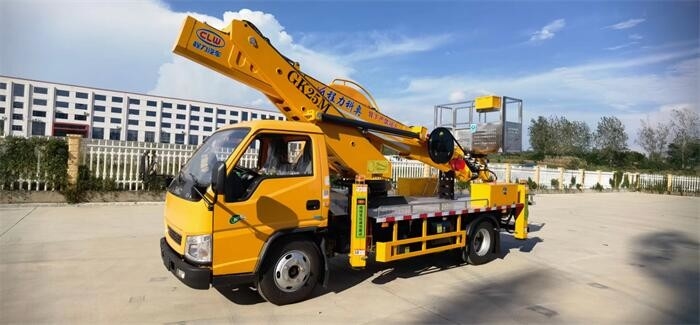 132HP 유로 5 항공 작업 플랫폼 트럭