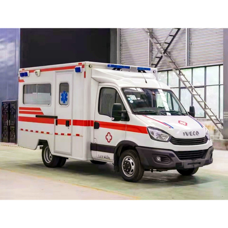 헬리콥터 구급차130 Hp 구급차 트럭 - ABS 네 전체 차원 5670 × 2011 × 2726 mm