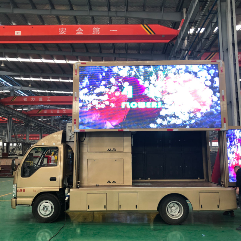 이수즈 4×2 P6 디지털 LED 빌보드 트럭 192*192mm 3면 높은 밝기